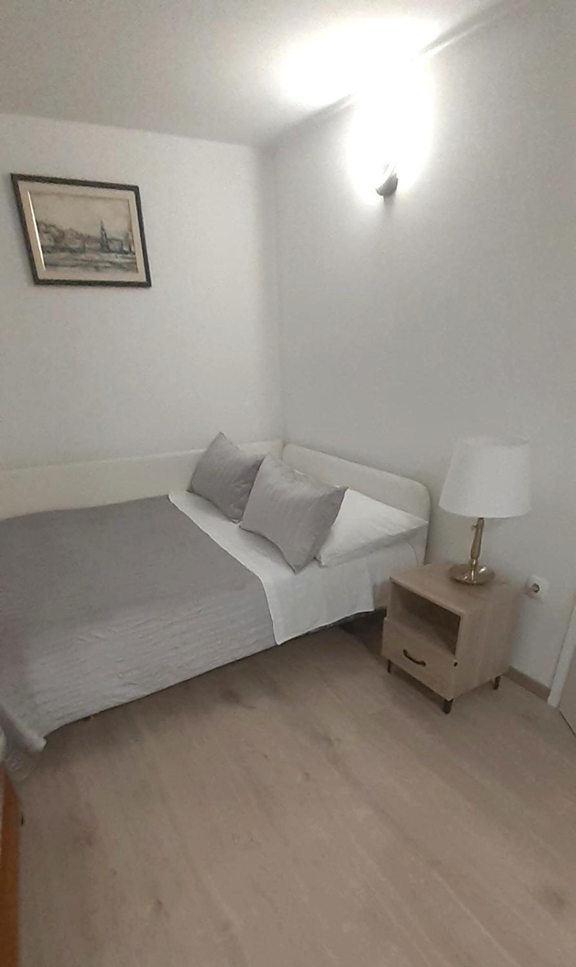 Old Town Lux Apartment บัชกา ภายนอก รูปภาพ